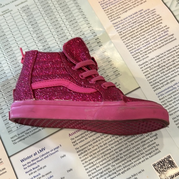 Sparkly boots - Picture 5 of 6